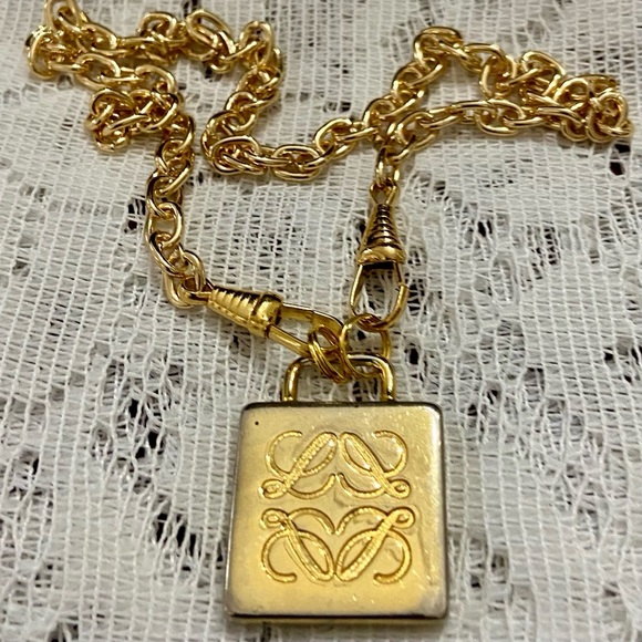 Vintage, Authentic Loewe Anagram Gold Plated Charm with 18-inch Chain Necklace - Picture 4 of 7